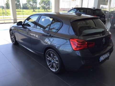 BMW M140i xDrive (2016)