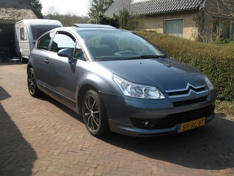 Citroën C4 Coupé 1.6 HDi 16V 90 VTR (2005)