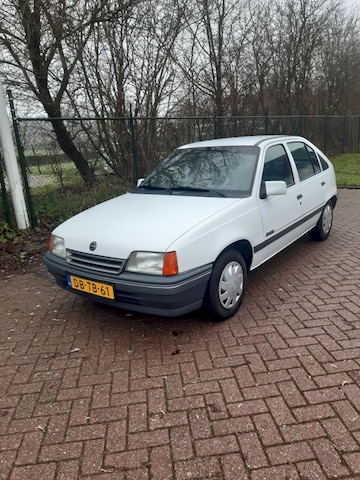 Opel Kadett (1991)