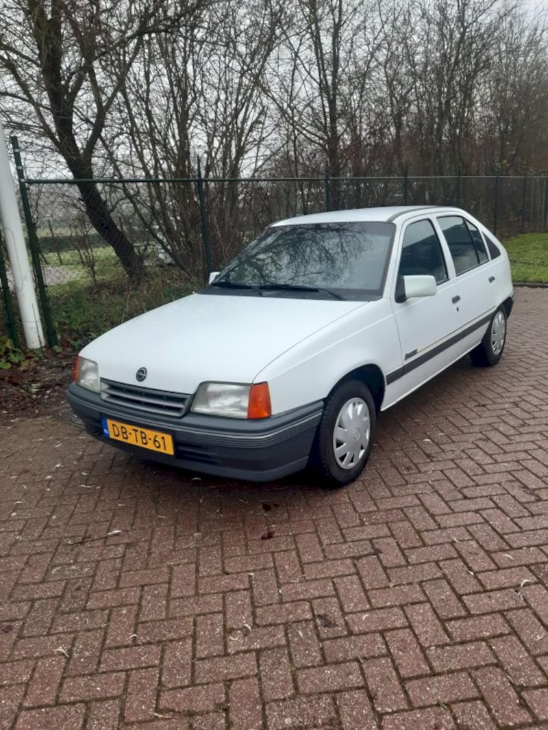 Opel Kadett (1991)