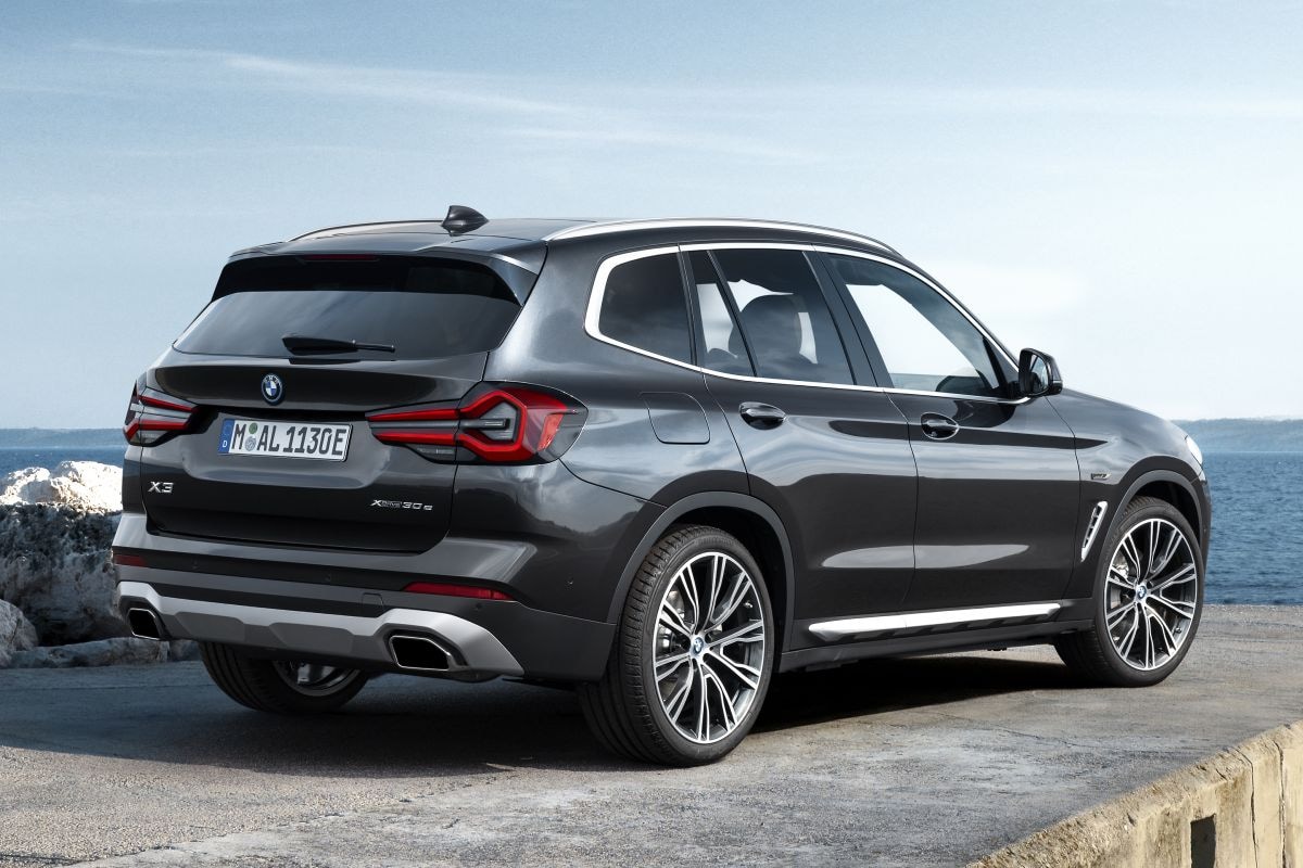 BMW X3 xDrive30e (2024) review - AutoWeek