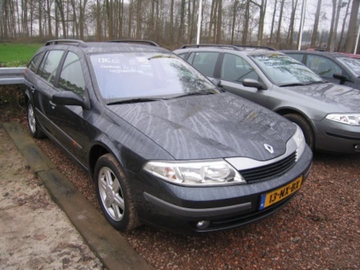 Renault Laguna Grand Tour 1.6 16V Elective (2004)