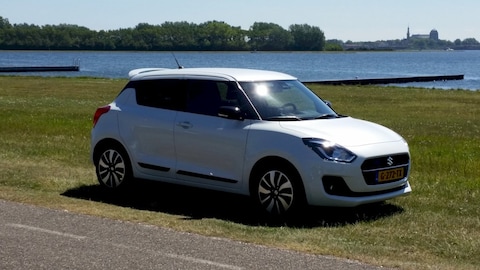 Suzuki Swift 1.2 Smart Hybrid Style