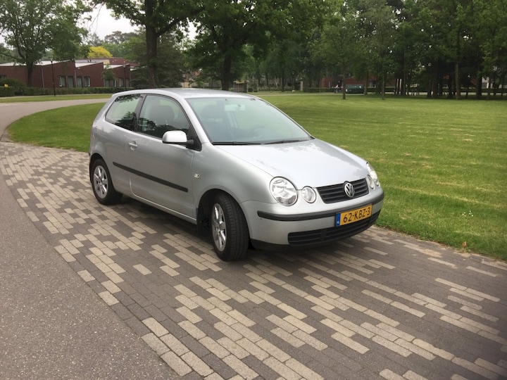 Volkswagen Polo 1.4 16V 75pk (2002)
