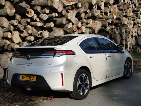 Opel Ampera (2012)