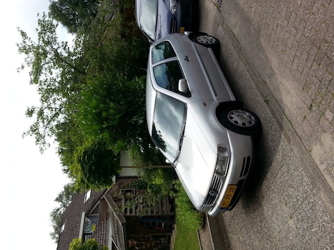 Volkswagen Polo 1.6 (1998)