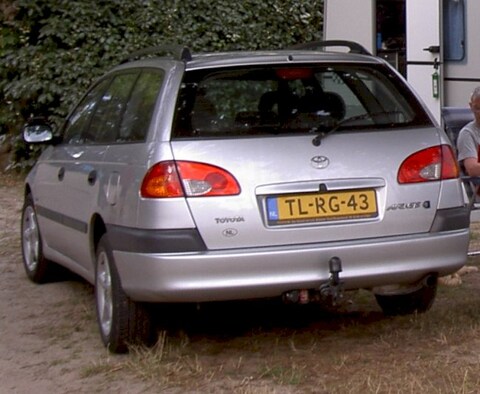 Toyota Avensis Wagon 2.0 TD Linea Terra