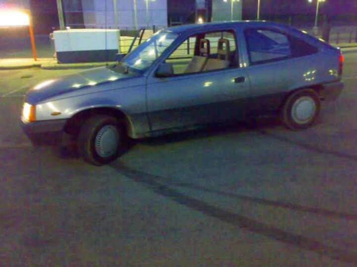 Opel Kadett 1.3 S LS