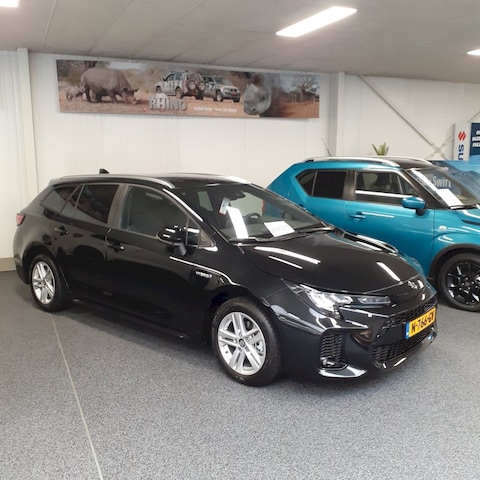 Suzuki Swace 1.8 Hybrid Select