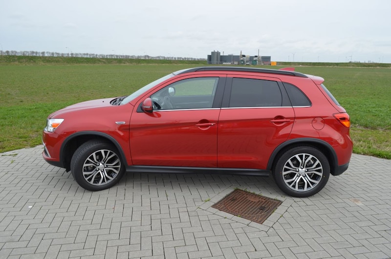 Mitsubishi ASX 1.6 ClearTec Instyle (2016)