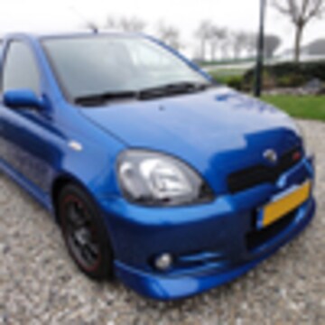 Toyota Yaris 1.5 16v VVT-i T Sport (2002)