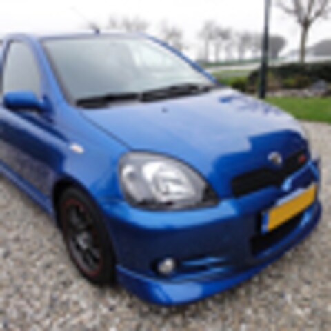 Toyota Yaris 1.5 16v VVT-i T Sport (2002)