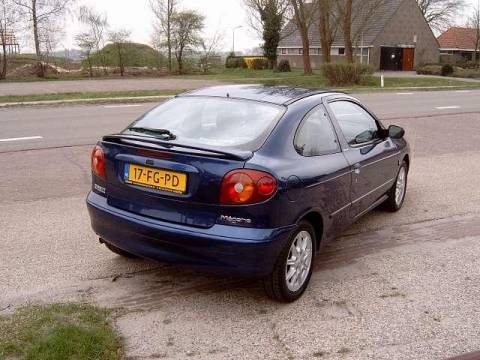 Renault Mégane Coupé 1.4 16V Expression (2000)