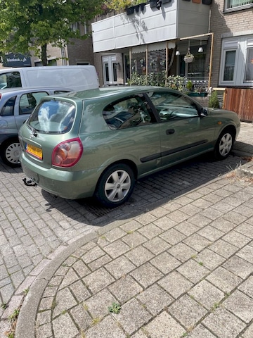 Nissan Almera 1.5 Visia (2003)