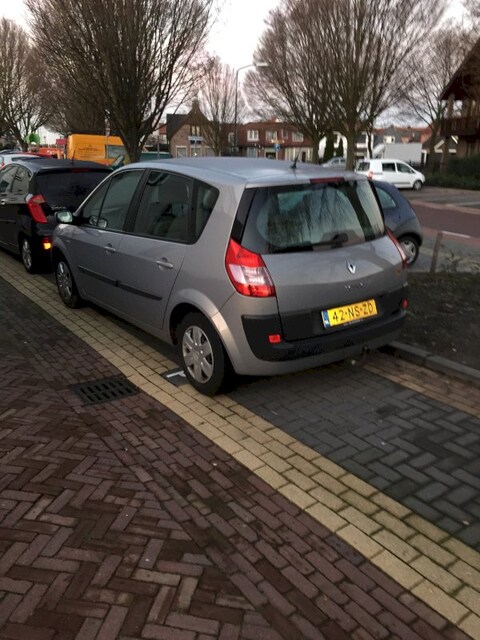 Renault Scénic 1.6 16V Expression Luxe