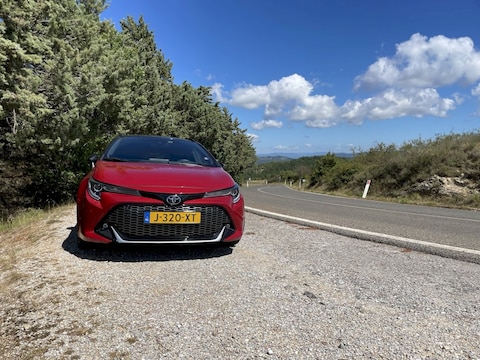 Toyota Corolla Touring Sports 2.0 Hybrid Business GR Sport