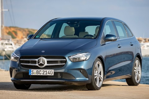 Mercedes-Benz B 180 Business Solution AMG