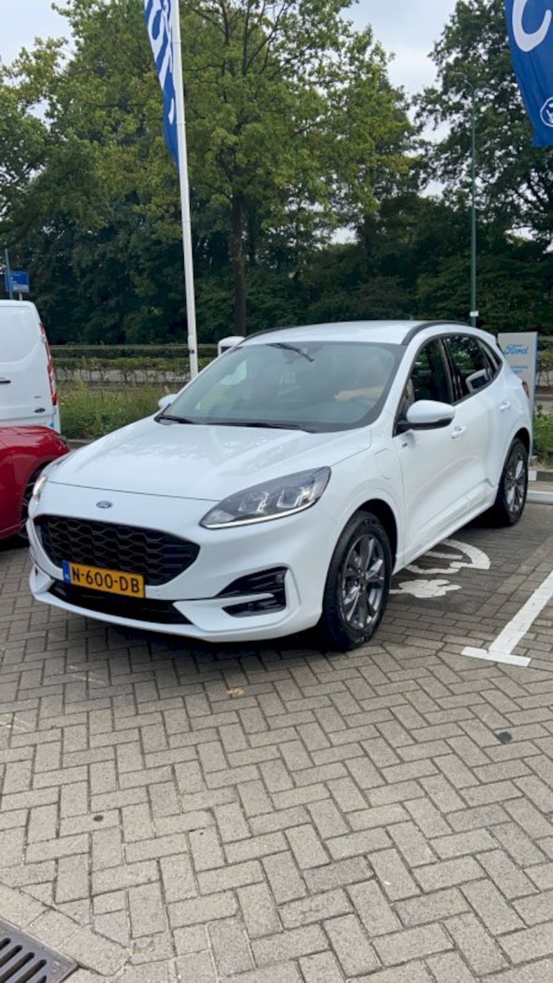 Ford Kuga 2.5 PHEV ST-Line (2021) #4 review - AutoWeek