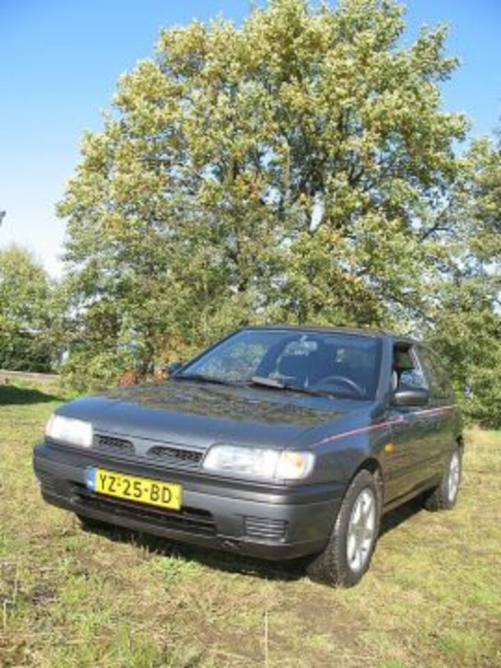 Nissan Sunny 1.6 SLX
