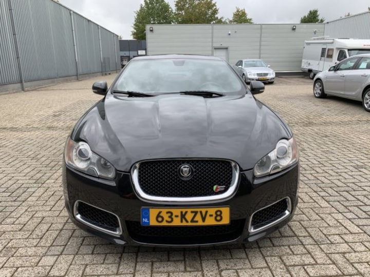 Jaguar XF 3.0D V6 S Portfolio (2010)