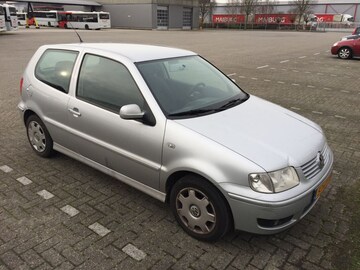 Volkswagen Polo 1.4 16V 75pk Highline (2001)