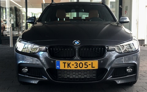BMW 318i Touring