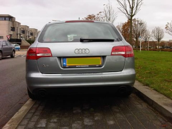 Audi A6 Avant 2.0 TDI 170pk Business Edition (2010)