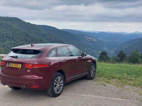 Jaguar F-Pace 30d AWD R-Sport