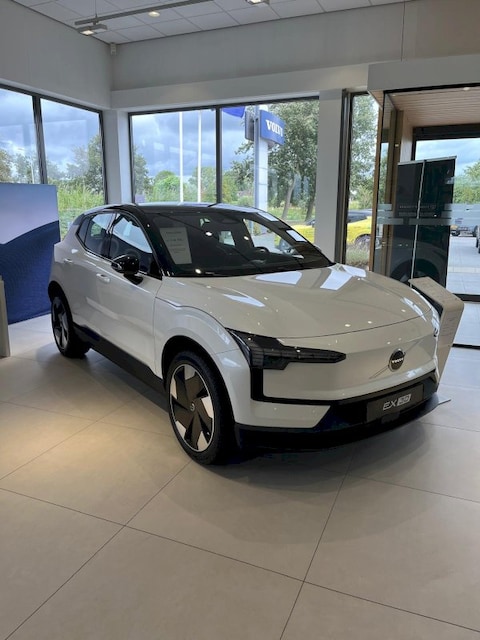 Volvo EX30 Single Motor Extended Range Plus