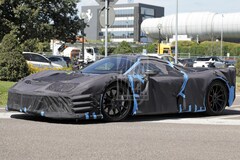 Ferrari 'F250' hypercar spyshots