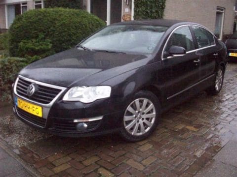 Volkswagen Passat 2.0 TDI 140pk Highline (2005)