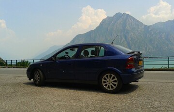 Opel Astra 1.6i-16V Sport Edition II (2003)