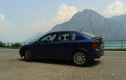 Opel Astra 1.6i-16V Sport Edition II