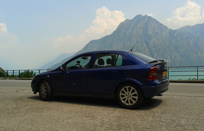Opel Astra 1.6i-16V Sport Edition II (2003)