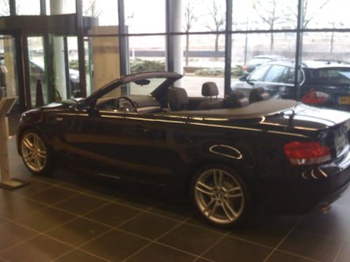 BMW 118i Cabrio (2008)