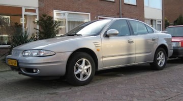 Chevrolet Alero 2.4 SA (1999)
