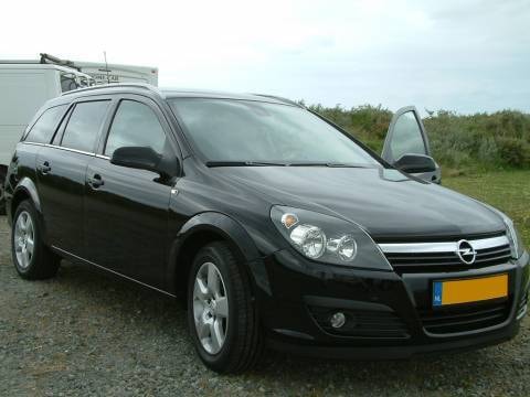 Opel Astra Stationwagon 1.9 CDTi 100pk Edition (2005)