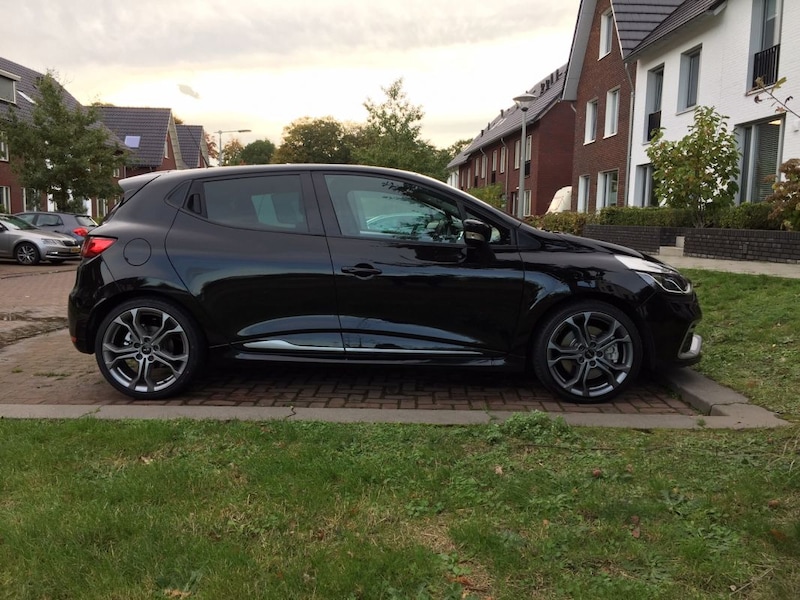 Renault Clio RS (2013)