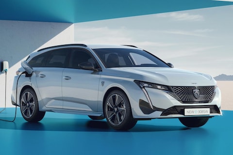 Peugeot e-308 SW GT 54kWh 156 (2024)