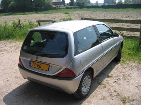 Lancia Ypsilon 1.1 elefantino (1998)