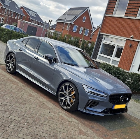 Volvo S60 T8 Polestar Engineered