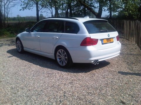 BMW 325d Touring Business Line (2011)