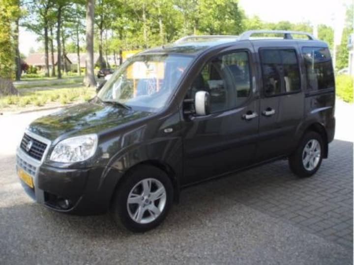 Fiat Doblò 1.4 8v Malibu (2007)