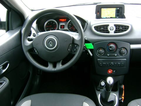 Renault Clio 1.5 dCi 85 ECO Parisienne (2011)
