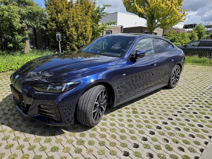 BMW i4 eDrive35 Business Edition (2026)