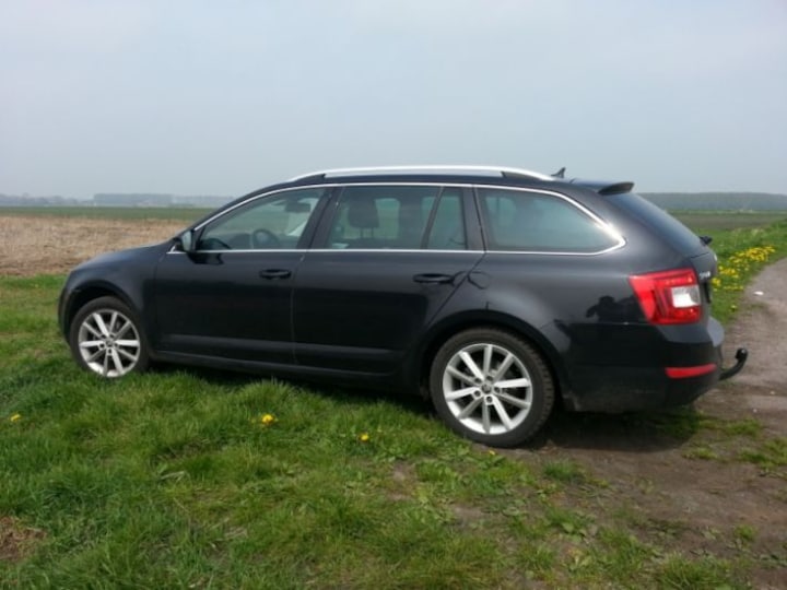 Skoda Octavia Combi 2.0 TDI 4x4 Elegance (2013)