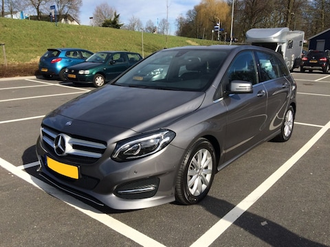 Mercedes-Benz B 180 Ambition (2015)
