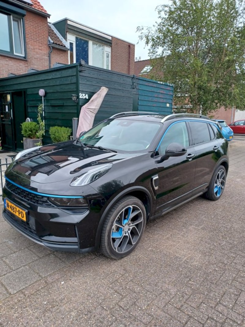Lynk & Co 01 (2021)