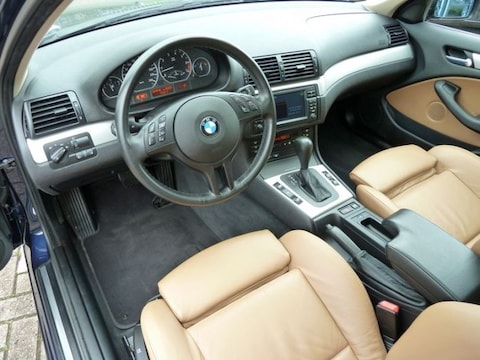 BMW 330i Executive (2002)