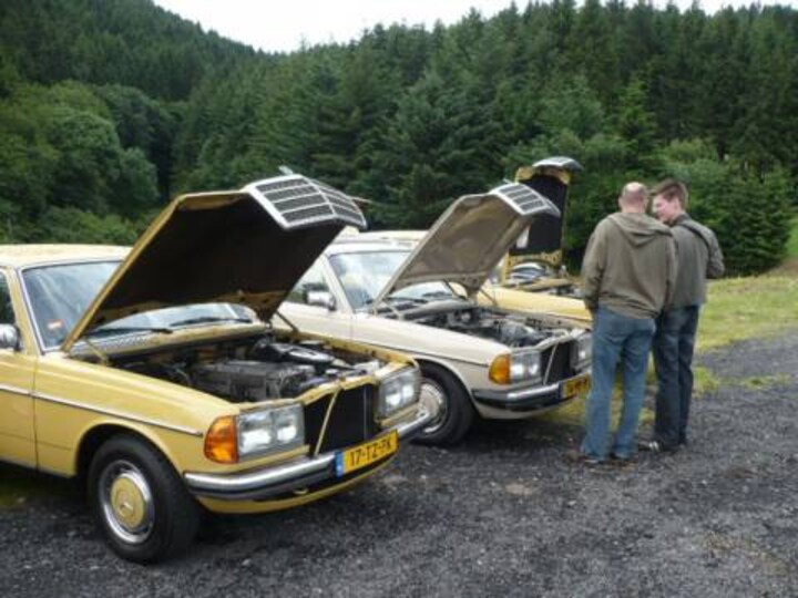 Mercedes-Benz W123 280E